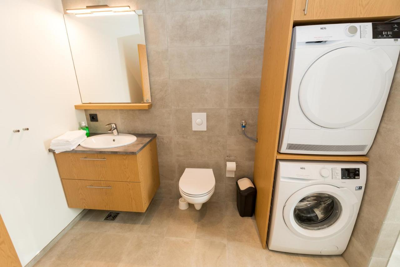 Hrimland Apartments アークレイリ エクステリア 写真